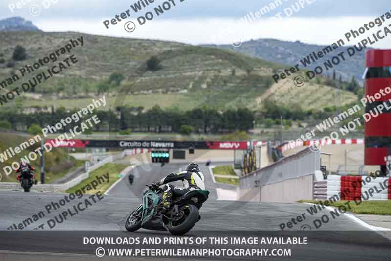 cadwell no limits trackday;cadwell park;cadwell park photographs;cadwell trackday photographs;enduro digital images;event digital images;eventdigitalimages;navarra;no limits trackdays;peter wileman photography;racing digital images;trackday digital images;trackday photos